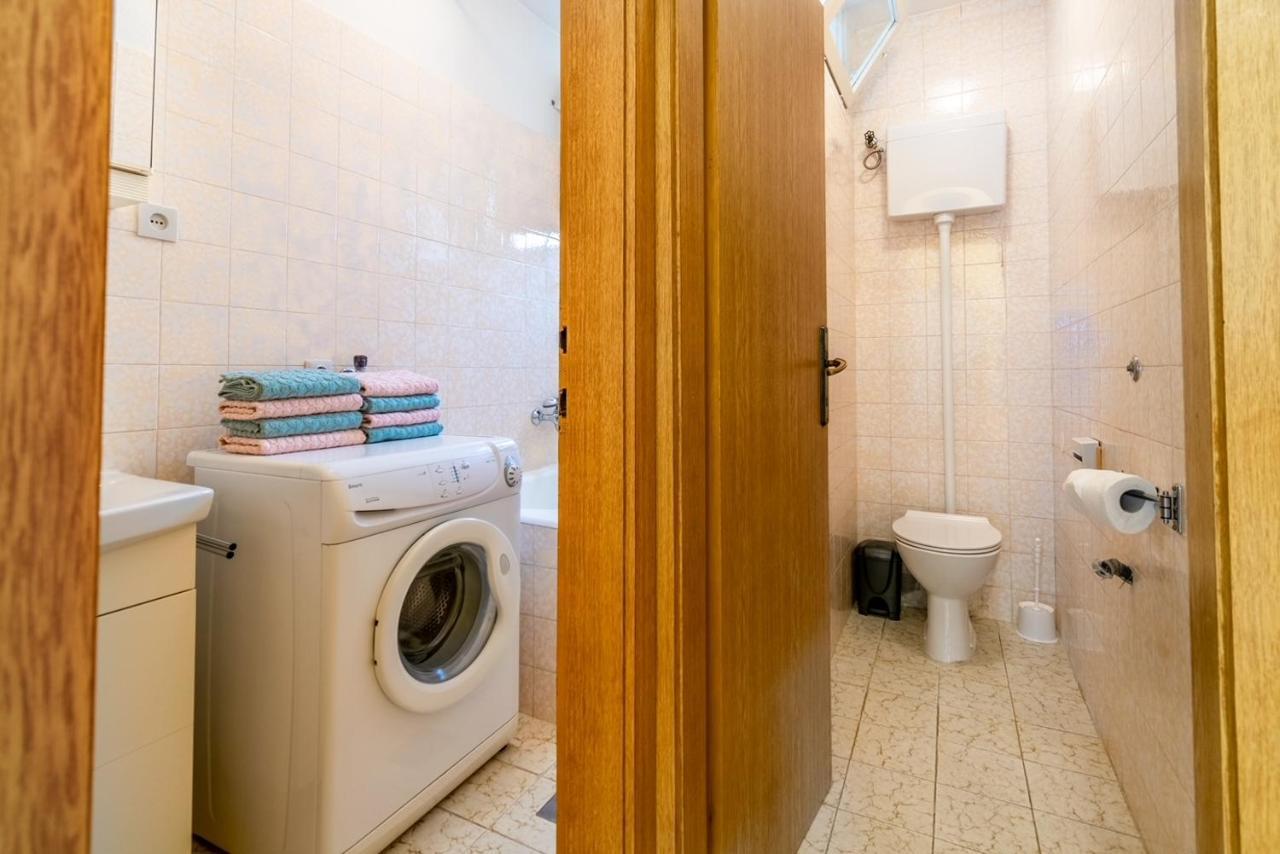 City Apartment 4 & 6 マカルスカ エクステリア 写真