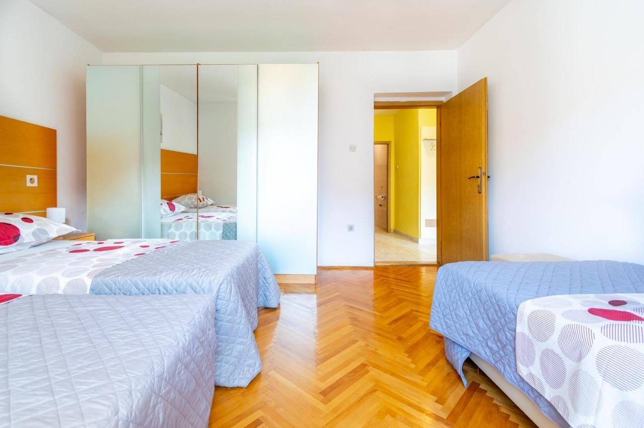City Apartment 4 & 6 マカルスカ エクステリア 写真